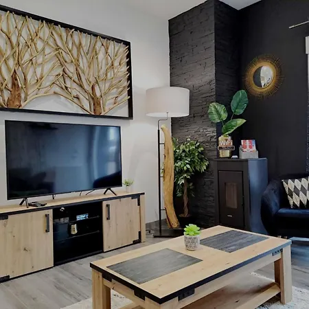 Black&white Home-by So'serenityhome-balcon-parking Apartment *
