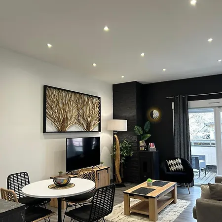 Black&white Home-by So'serenityhome-balcon-parking Apartment *